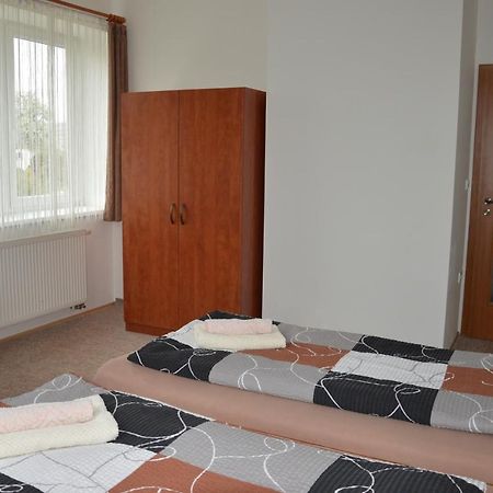 Penzion Alma Znojmo Exteriör bild