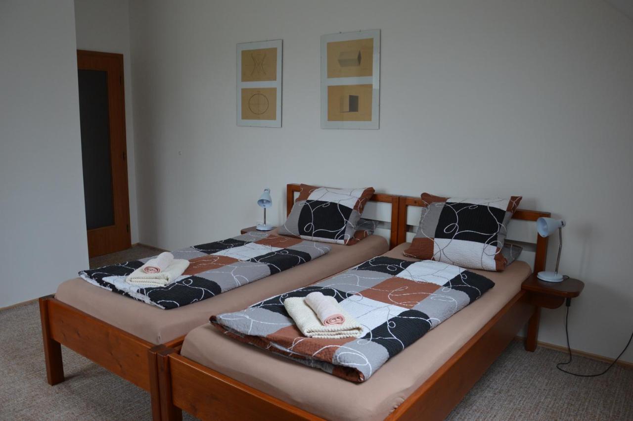 Penzion Alma Znojmo Exteriör bild